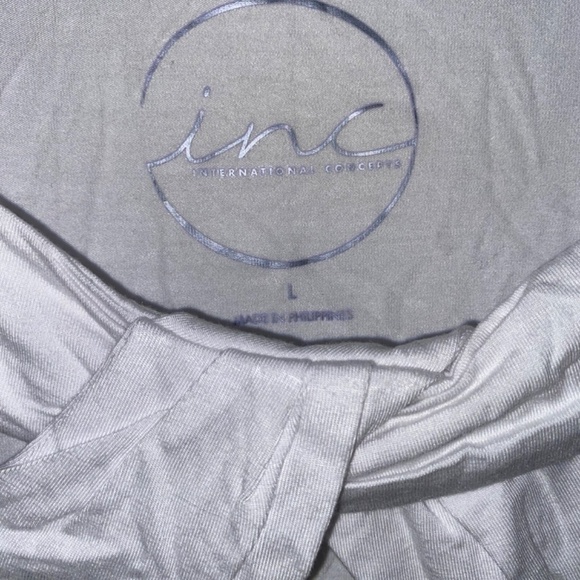 Inc size large white sleeveless shirt - Picture 4 of 4